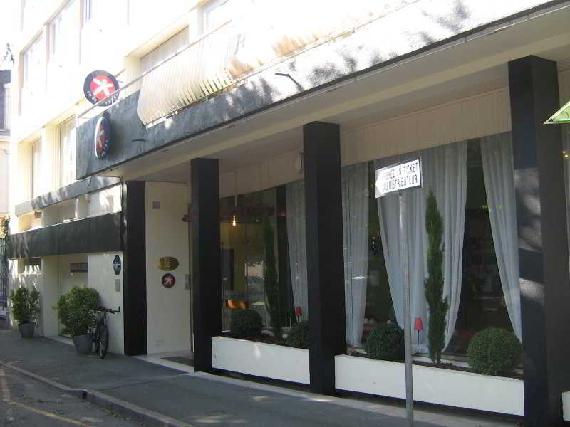 The Originals City, Hotel Napoleon, La Roche-Sur-Yon Exteriör bild